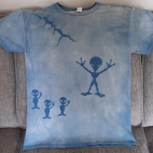 Crack in the Universe Alien T-Shirt